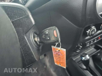 2016 Jeep Wrangler Unlimited Hard Rock Edition - miniatura 8