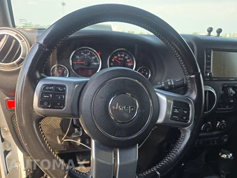 2016 Jeep Wrangler Unlimited Hard Rock Edition - miniatura 10