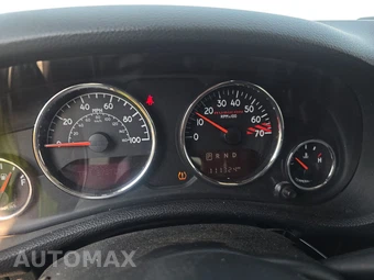 2016 Jeep Wrangler Unlimited Hard Rock Edition - miniatura 12