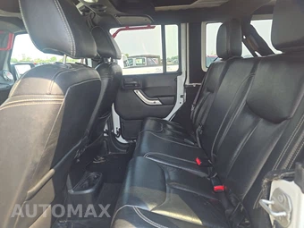 2016 Jeep Wrangler Unlimited Hard Rock Edition - miniatura 13