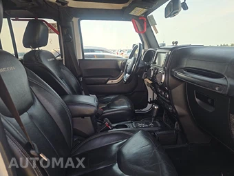 2016 Jeep Wrangler Unlimited Hard Rock Edition - miniatura 8