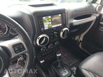 2016 Jeep Wrangler Unlimited Hard Rock Edition - miniatura 10