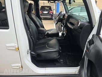 2016 Jeep Wrangler Unlimited Hard Rock Edition - miniatura 18
