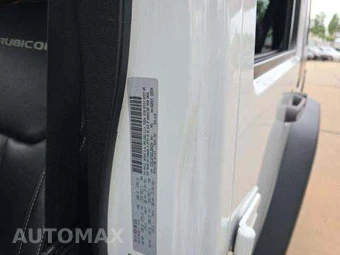 2016 Jeep Wrangler Unlimited Hard Rock Edition - miniatura 5