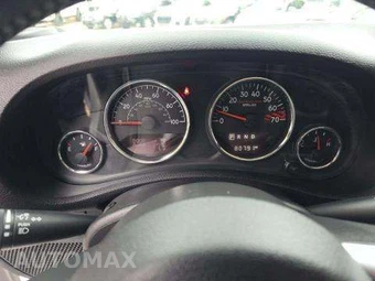 2016 Jeep Wrangler Unlimited Hard Rock Edition - miniatura 9