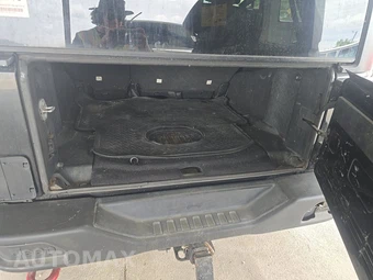 2016 Jeep Wrangler Unlimited Hard Rock Edition - miniatura 16