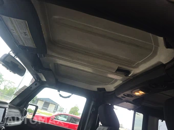 2016 Jeep Wrangler Unlimited Hard Rock Edition - miniatura 18