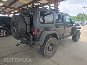 2016 Jeep Wrangler Unlimited Hard Rock Edition - miniatura 4