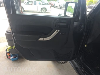 2016 Jeep Wrangler Unlimited Hard Rock Edition - miniatura 9