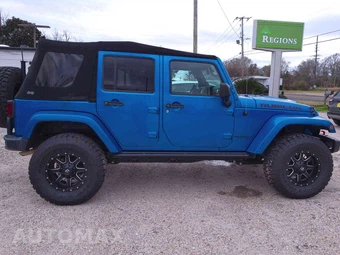 2016 Jeep Wrangler Unlimited Hard Rock Edition - miniatura 8