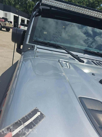 2016 Jeep Wrangler Unlimited Hard Rock Edition - miniatura 20
