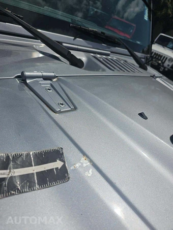 2016 Jeep Wrangler Unlimited Hard Rock Edition - miniatura 21