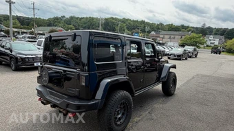 2016 Jeep Wrangler Unlimited Hard Rock Edition - miniatura 4