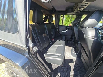 2016 Jeep Wrangler Unlimited Hard Rock Edition - miniatura 13