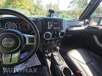 2016 Jeep Wrangler Unlimited Hard Rock Edition - miniatura 7