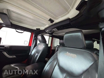 2016 Jeep Wrangler Unlimited Rubicon - miniatura 11