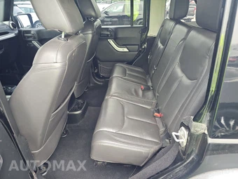 2016 Jeep Wrangler Unlimited Rubicon - miniatura 13