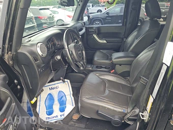 2016 Jeep Wrangler Unlimited Rubicon - miniatura 7
