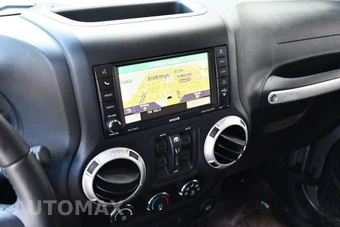 2016 Jeep Wrangler Unlimited Rubicon - miniatura 13