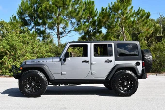 2016 Jeep Wrangler Unlimited Rubicon - miniatura 26