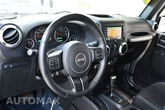 2016 Jeep Wrangler Unlimited Rubicon - miniatura 39