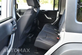 2016 Jeep Wrangler Unlimited Rubicon - miniatura 44
