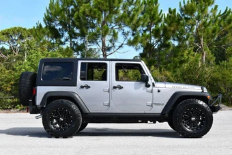 2016 Jeep Wrangler Unlimited Rubicon - miniatura 7