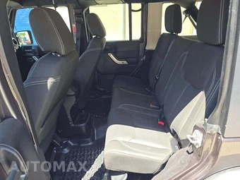 2016 Jeep Wrangler Unlimited Rubicon - miniatura 13