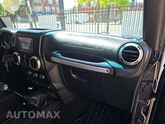 2016 Jeep Wrangler Unlimited Rubicon - miniatura 19