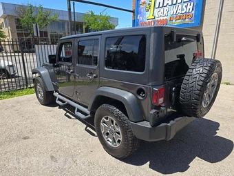 2016 Jeep Wrangler Unlimited Rubicon - miniatura 2