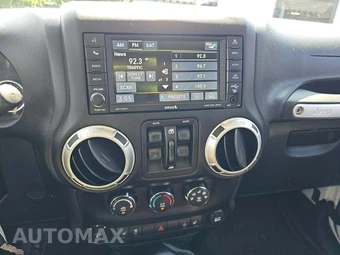2016 Jeep Wrangler Unlimited Rubicon - miniatura 10