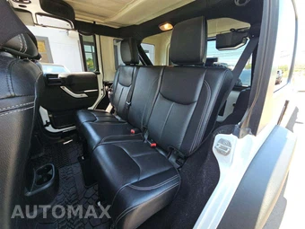2016 Jeep Wrangler Unlimited Rubicon - miniatura 13