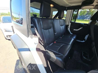 2016 Jeep Wrangler Unlimited Rubicon - miniatura 16