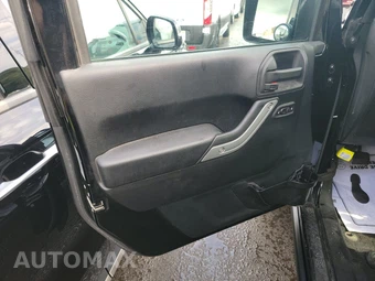 2016 Jeep Wrangler Unlimited Rubicon - miniatura 9