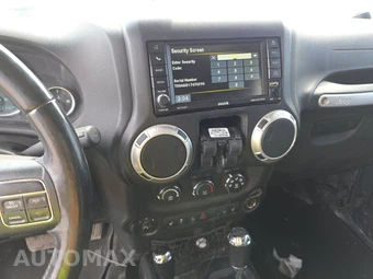 2016 Jeep Wrangler Unlimited Rubicon - miniatura 11