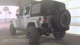 2016 Jeep Wrangler Unlimited Sahara - miniatura 8
