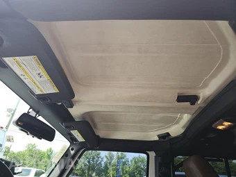 2016 Jeep Wrangler Unlimited Sahara - miniatura 18