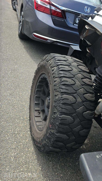 2016 Jeep Wrangler Unlimited Sahara - miniatura 26