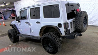 2016 Jeep Wrangler Unlimited Sahara - miniatura 6