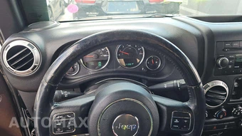 2016 Jeep Wrangler Unlimited Sahara - miniatura 22