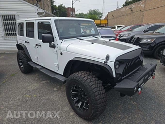 2016 Jeep Wrangler Unlimited Sahara - miniatura 4