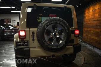 2016 Jeep Wrangler Unlimited Sahara - miniatura 6