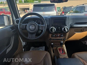 2016 Jeep Wrangler Unlimited Sahara - miniatura 14