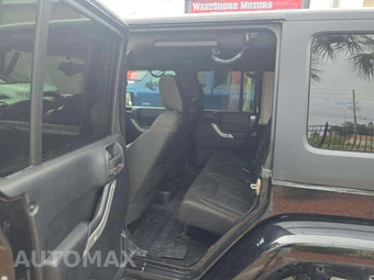 2016 Jeep Wrangler Unlimited Sahara - miniatura 13