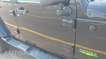 2016 Jeep Wrangler Unlimited Sahara - miniatura 25