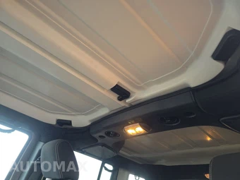 2016 Jeep Wrangler Unlimited Sahara - miniatura 18