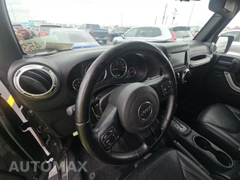 2016 Jeep Wrangler Unlimited Sahara - miniatura 11