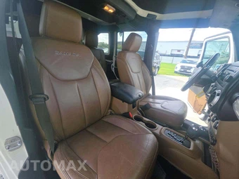 2016 Jeep Wrangler Unlimited Sahara - miniatura 15