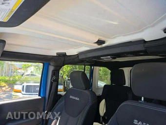 2016 Jeep Wrangler Unlimited Sahara - miniatura 11