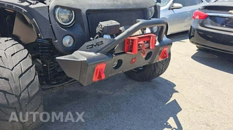 2016 Jeep Wrangler Unlimited Sahara - miniatura 41